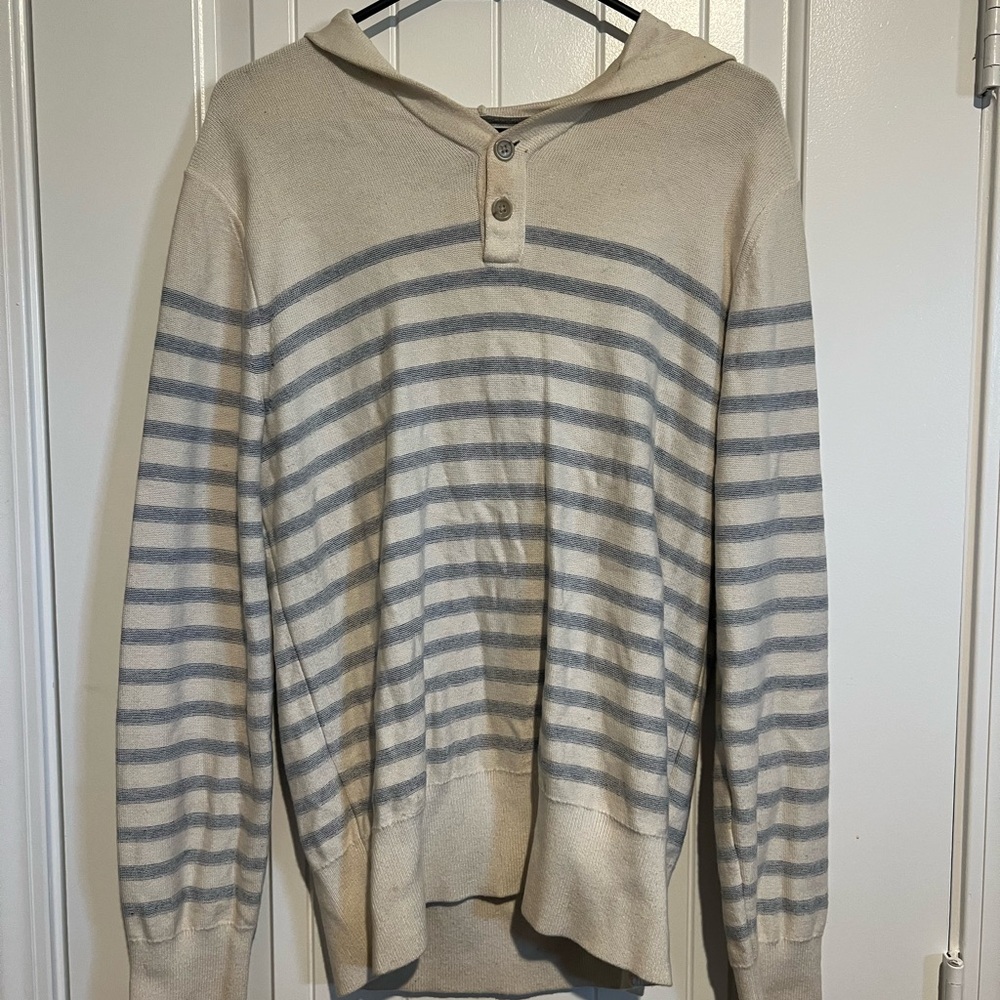 Banana Republic Cream and Gray Striped Men's Sweater
